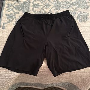 EUC Zyia Men’s Shorts